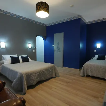 Nova Hotell 2*